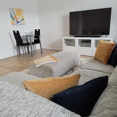 Grosszuegiges Appartement In Der Festspielstadt バート・ヘルスフェルト エクステリア 写真